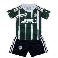 ราคา ชุดกีฬา ชุดฟุดบอลของเด็กทีม แมนยู ได้ทั้งชุด เสื้อ กางเกง (19549669943)