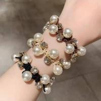 ราคา lamai hair accessories ยางรัดผมประดับไข่มุก ยางรัดผมเกาหลี ยางมัดผมน่ารักขนาดเล็ก แบบเรียบๆ สำหรับผู้หญิง Pearl rubber band girl hair band ponytail hair rope (19897476566)