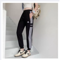 ราคา Adidas กางเกงกีฬาสตรีกางเกงวอร์มทรงหลวมแฟชั่น (10288833223)