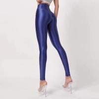 ราคา กางเกงเลกกิ้งแบบใหม่สำหรับผู้ชายและผู้หญิงผ้าไนลอนเก้าส่วนผ้าเงามีเป้าลื่นยืดหยุ่นสูงรัดรูปรัดสะโพกโยคะเอวสูง (20553505441)