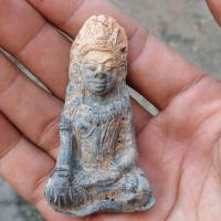 ราคา พระนางจามเทวี เนื้อดินเผา เก่าถึงยุค (12737247842)