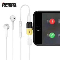 ราคา Remax Lightning Splitter อะแดปเตอร์ ชาร์จ ฟังเพลง 2 in 1 Dual Lightning Audio and Charge Adapter Splitter สำหรับ iPhone 7 7 Plus 8 8PLUS X (1793610910)