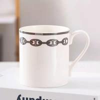 ราคา H New Ceramic Water Mug Tea Coffee Cup European Classic Office Water Cup Black and White Gift Box Packaging (19343411097)
