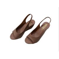 ราคา yeong yeou รองเท้าแตะแฟชั่นหนังออยส้นเตารีดรัดส้น รหัสyy2346 (4698124214)