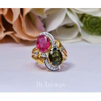 ราคา แหวนประดับด้วย พลอยทับทิม เขียวส่อง และเพชรเบลเยียม ตัวเรือนทองคำแท้ 18K เน้นพลอยให้โดดเด่น การันตี พร้อมใบรับประกันจากทางร้าน (11803393629)