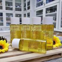 ราคา ราคาต่อ 1ชิ้น Clarins Hydrating Toning Lotion With Aloe Vera 50ml 100ml โทนเนอร์สำหรับผิวธรรมดา ผิวแห้ง (20952304278)