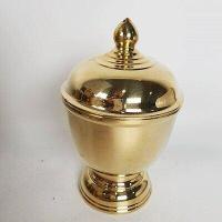 ราคา โถน้ำมนต์ ปากกว้าง 4 นิ้วครึ่ง ทองเหลืองไทยฝาจุก (16346260006)