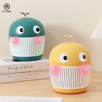 ราคา ATถังขยะพลาสติก ถังขยะตั้งโต๊ะ ที่ใส่ขยะขนาดเล็ก ถังขยะพลาสติกตั้งโต๊ะ ถังขยะ ถังขยะมินิมอล แบบพกพา ถังขยะสำนักงาน กล่องอเนกประสงค์ ตะกร้าขยะสำนักงานขนาดเล็ก ถังขยะในรถ ถังขยะเล็กน่ารัก ให้โต๊ะไม่รก (