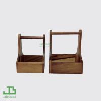 ราคา ตะกร้าซอส ตะกร้าไม้ กระเช้าไม้ กล่องไม้ ใส่เครื่องปรุง ใส่ซอส กระเช้าใส่เครื่องปรุงรส กระเช้าไม้ฉำฉาเหลี่ยม S L มี 2 สี (21261347085)