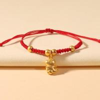 ราคา กำไลข้อมือรูปปีมังกรสัญลักษณ์จักรราศีสไตล์จีนสำหรับผู้หญิงผู้ชายกำไลข้อมือกำไลตัวอักษรนำโชคแบบคลาสสิกของขวัญคู่ (20833087632)