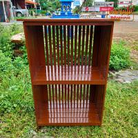 ราคา HNGM ชั้นวางของใช้ ของตกแต่งบ้านไม้สัก 3 ชั้น 63x35x100 ซ ม กว้างxลึกxสูง ชั้นรองเท้า ชั้นวางไมโครเวฟ สีน้ำตาล desk (20375478811)