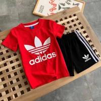 ราคา ADIDAS ชุดฤดูร้อนสำหรับเด็กชุดกีฬาผ้าฝ้าย2ชิ้นสีแดง สีเขียว สีฟ้า (18572343702)