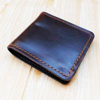 ราคา รวมพลคนรัก Handmade Leather Wallet กระเป๋าสตางค์หนังแท้ 100 Cow Hide Leather Wallet แฮนด์เมด กระเป๋าใส่สตางค์ แบบ 2 พับสั้น (17347650315)