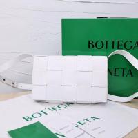 ราคา BOTTEGA VENETA กระเป๋าผู้หญิงรุ่นใหม่หนังแท้ลายสก๊อตสานกระเป๋าสะพายไหล่ใบเล็กกระเป๋าทรงสี่เหลี่ยมใบเล็กแมทช์ลุคง่ายกระเป๋าสะพายข้าง (21030783049)