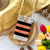 ราคา pmncrochet กระเป๋าถักใส่โทรศัพท์ ผสมไหมพรม ลายไทย กระเป๋าถักใส่มือถือ สีทูโทน พร้อมส่ง (19897573608)