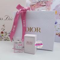 ราคา NEW MISS DIOR BLOOMING BOUQUET EDT 5 ml หัวแต้ม โบว์ผ้า (20533103134)