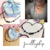 ราคา สร้อยคอมุกดำ แบบสั้น ความยาว 15นิ้ว มุกแท้ สีดำร้อยคั่น สปิเนล เงาวาว รวมตะขอเกี่ยว งานออกแบบชิ้นเดียว โดดเด่นด้วยมุกเม็ดกลาง (15553531618)