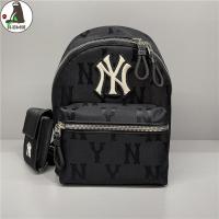 ราคา MLB NY New York Yankees กระเป๋าสำหรับทั้งหญิงและชายกระเป๋าเป้สะพายหลังขนาดเล็กลายเข้มทันสมัยใหม่สไตล์ยุโรปและอเมริกาย้อนยุค Presbyopia กระเป๋าเป้สะพายหลังมาตรฐานเต็มตัว (19552184682)