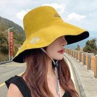 ราคา PING STUDIOS bucket hat เน็ตไอดอล หมวกชาวประมง ปะเก๊ต ผู้หญิง หมวกผ้า กันแดด ใส่ได้สองด้าน หน้ายิ้ม สไลด์เกาหลี หมวกกันแดดกันยูวี หมวกผ้าปีกใหญ่ สีดำ สีคาราเมล สีกากี ครีม เหลือง (19365332470)