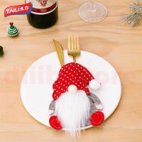 ราคา DS ถุงใส่ช้อนส้อม กระเป๋าใส่ช้อนส้อม ลายคริสมาสต์น่ารักๆ สําหรับตกแต่งวันคริสต์มาส Christmas Decorations (20971760403)