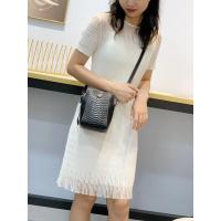 ราคา Royal Bagger กระเป๋าสะพายไหล่ของผู้หญิงกระเป๋าโทรศัพท์มีสายสะพายหนังวัวแท้ลายงูกระเป๋าใส่โทรศัพท์ขนาดเล็ก (14138521487)