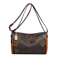 ราคา 2023 จิงโจ้วัยกลางคนแม่กระบอกสะพายกระเป๋าทรงกระบอกผู้หญิงทรงกระบอกใหม่ร้อยชิ้นพิมพ์หมอนกระเป๋าสะพายเดียวคลื่น (20568855436)