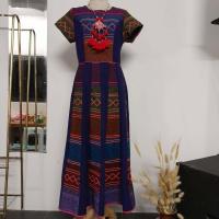 ราคา ชุดเดรสผ้าเขียนเทียน ชุดประยุกต์ ชุดผ้าคอย เดรสผ้าชาวเขา กระโปรงยาว เดรสสวยๆ ยาว เดรสลายม้งแฮนแมด ไม่รวมสร้อยนะ เย็บเองค่ะ (16219847321)