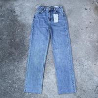 ราคา A Motion045 Stradivarius กางเกงยีนส์ขาตรงเอวสูง (18954802857)