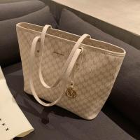 ราคา Miocra Koly ขนาดเล็ก Mk กระเป๋าทรงสี่เหลี่ยมกระเป๋าผู้หญิงฤดูใบไม้ร่วง ฤดูหนาว2021กระเป๋าถือแบบใหม่กระเป๋าสะพายไหล่เดี่ยวความจุมาก Hot selling (15039409973)