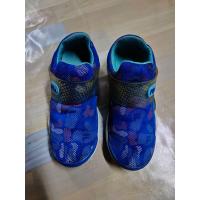 ราคา รองเท้าผ้าใบลำลองเด็ก มือสอง เบอร์ 34 (19154590157)
