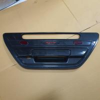 ราคา ครอบเปิดท้าย toyota revo รุ่นมีกล้องลายคาร์บอน ตัวใหญ่ ใส่ปี 2015 2024 (20080313427)