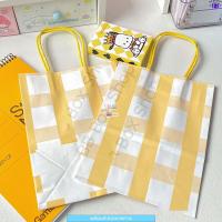 ราคา มาใหม่ BoxBox ถุงกระดาษ ถุงกระดาษน่ารัก ถุงกระดาษลายตาราง ถุงแดง ถุงกระดาษลายการ์ตูน ถุงกระดาษของขวัญ ถุงของขวัญ วาเลนไทน์ (18623391115)