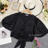 ราคา เสื้อคอวี lll Freesize lll TUM031 เสื้อคอวี แขนพอง กระดุมหน้า มีโบว์ผูกหน้า ทรงน่ารักมาก เนื้อผ้าซาติน ผ้าเงาสวย ใส่สบาย (21231806876)