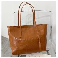 ราคา look classy 3สี ส่งทันที กระเป๋าหนังใบใหญ่ดีเทลแน่น จุได้เยอะ สไตล์เกาหลี (12846442363)