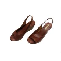 ราคา yeong yeou รองเท้าแตะแฟชั่นหนังออยส้นเตารีดรัดส้น รหัสyy2346 (4698124212)