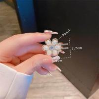 ราคา Clip Headdress Elegant Crystal Like Flower Hairpin Bangs Clip Girl Top Clip Hair Accessories Grab Clip (17021440624)