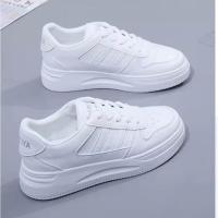 ราคา มีสินค้าพร้อมส่ง รองเท้าผ้าใบแฟชั่น รุ่นใส่แล้วสูง (20638613858)