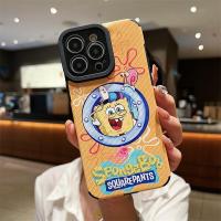 ราคา เคสโทรศัพท์ลายสี่เหลี่ยมการ์ตูน SpongeBob สำหรับ iPhone 15 14 13 12 11 Pro Max 12 13 Mini 6 6S 7 8 Plus X XR XS Max เคสด้านหลังนิ่มกันกระแทกแฟชั่นที่สร้างสรรค์ฝาครอบโทรศัพท์พร้อมฝาครอบป้องกันกล้องเลนส