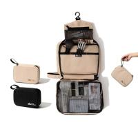 ราคา กระเป๋า เก็บอุปกรณ์ อาบน้ำ Mobi Garden กันน้ำได้ดี มีตะขอเกี่ยว สามารถแขวนได้ by Jeep Camping (17824609391)