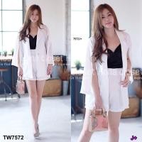 ราคา Set 2 ชิ้น สาวอวบ เสื้อสูทแขนยาว กางเกงขาสั้น เอวสูง ผ้ามอสเครปเนื้อดี 7572 (19468711758)