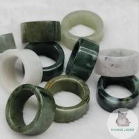 ราคา แหวนหยกพม่าแทั หยกแท้ ทรงกระบอก ทรงปลอกมีด Jadeite Type A (18737047535)
