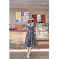 ราคา เดรสผ้าคอตตอนปักดอกไม้วงกลมสีน้ำเงินเข้มใส่สวยขับผิว น้องเป็นผ้างานปักละเอียดทั้งชุดเลยค่ะ ดีเทลคอปกลูกไม้ขาวแมชกับลายชุด ชายระบายโชว์เชิงลูกไม้น่ารักมาก ใส่วันทำงาน หรือวันหยุดไปคาเฟ่ เที่ยวทริปไหนๆ 