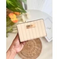 ราคา พร้อมกล่อง กระเป๋าสตางค์ lyn ใบกลาง คอลเลคชั่นใหม่ (21059406709)