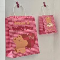 ราคา ถุงกระดาษ ถุงกระดาษลายหมีน่ารัก ถุงกระดาษหูหิ้ว ถุงของขวัญ ถุงใส่ของ ถุงกระดาษน่ารัก มี 2 ลาย พร้อมส่งในไทย (20387859499)