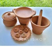 ราคา ชุดของเล่นดินเผา ของเล่นหม้อข้าวหม้อแกง เนื้อดินเผาจาก จ สุโขทัย มี 2 ขนาด สามารถเล่นได้จริง (13161652426)