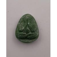 ราคา หลวงปู่หา วัดสักกะวัน จ กาฬสินธุ์ พระผงพระปิดตาปลดหนี้ เนื้อ เขียวพระอินทร์ ปี 2565 จัดสร้าง 4500 องค์ (14729367332)