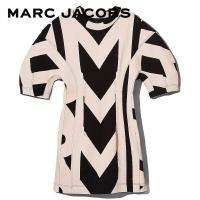 ราคา MARC JACOBS THE SEAMED MONOGRAM DRESS PF23 2P3RDR002C08004 ชุดเดรส (19849656123)