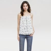 ราคา Closet Crush Camisole top spaghetti stripe with flower pattern White เสื้อสายเดี่ยวเส้นสปาเก็ตตี้พิมพ์ลายดอกไม้ (20546089075)