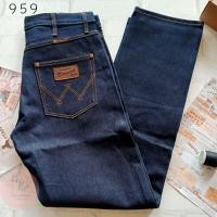ราคา wrangler ทรงกระบอกผ้าด้าน Jeans งานแท้ พร้อมส่ง (19537085654)