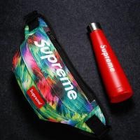 ราคา ผ้าใบชายกระเป๋าหิ้ว Supreme แท้ Ins กระเป๋าสะพายข้างกระเป๋าโทรศัพท์มือถือชื่อโจ๊กเกอร์กระเป๋าหน้าอกของผู้ชายโลโก้ยอดนิยมของผู้หญิง2023ใหม่ (19314749248)